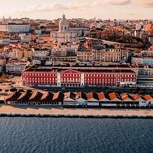 5* Hotell The Editory Riverside Hotel, An Historic