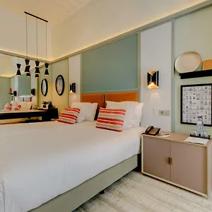 4* Hotell Vincci Baixa